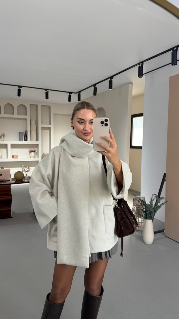 Atkılı Oversize Melanjlı Taş Kaşe Kaban