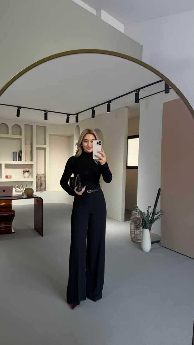 Kemerli Siyah Bol Pantolon