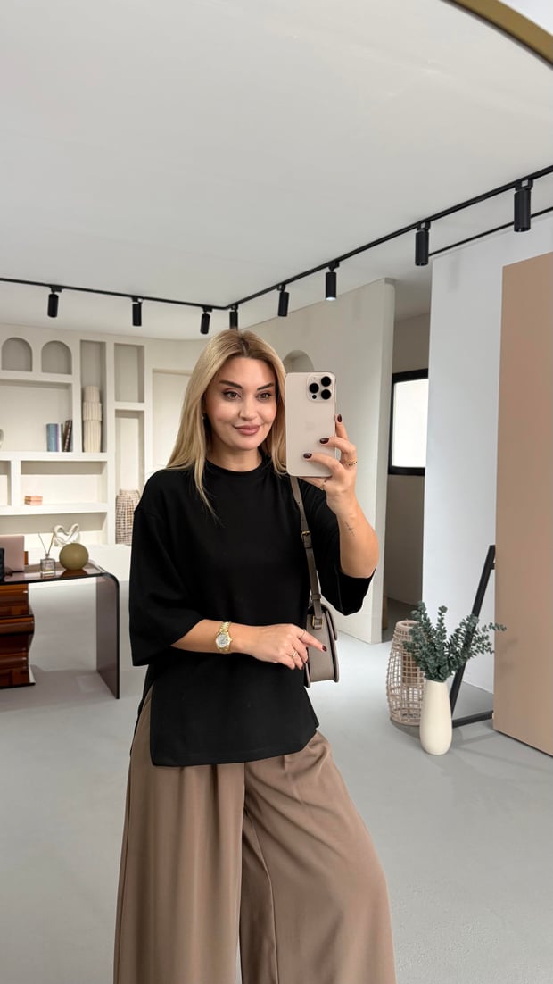 Yırtmaç Detay Oversize Siyah Tok Modal Basic Tshirt