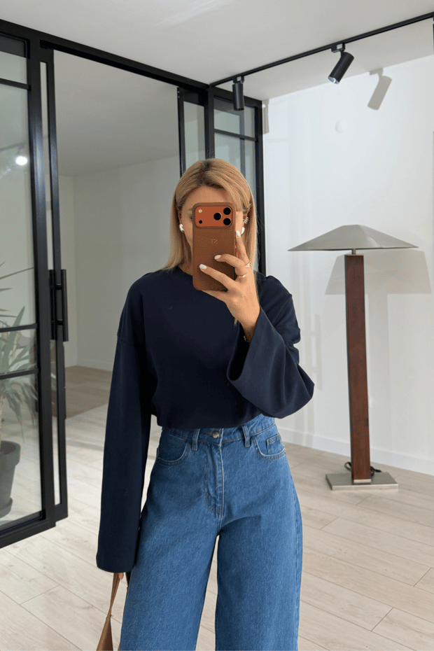 Geniş Kol Lacivert Pamuklu Basic TshirtSezgi Tekin