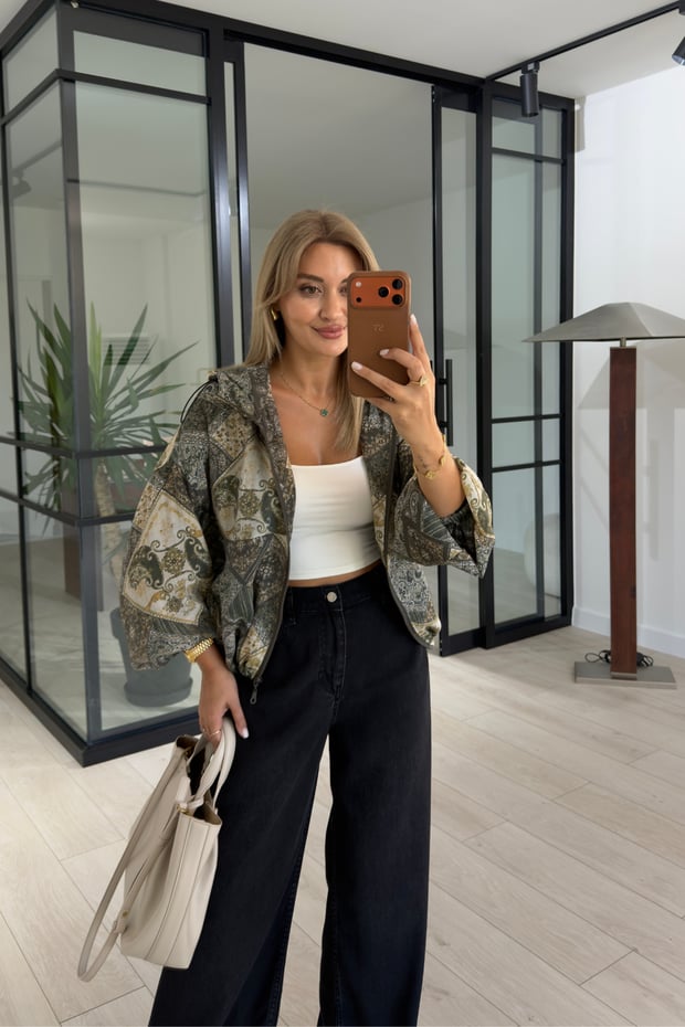 Haki Patch Desen Kapüşonlu Bomber CeketSezgi Tekin