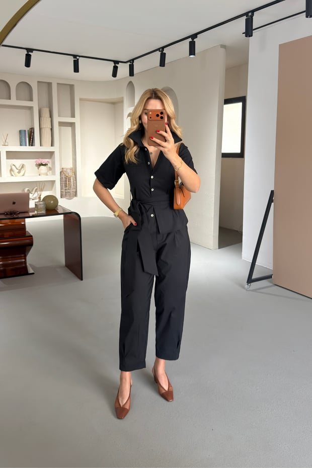Paça Piliseli Siyah Slouchy PantolonSezgi Tekin