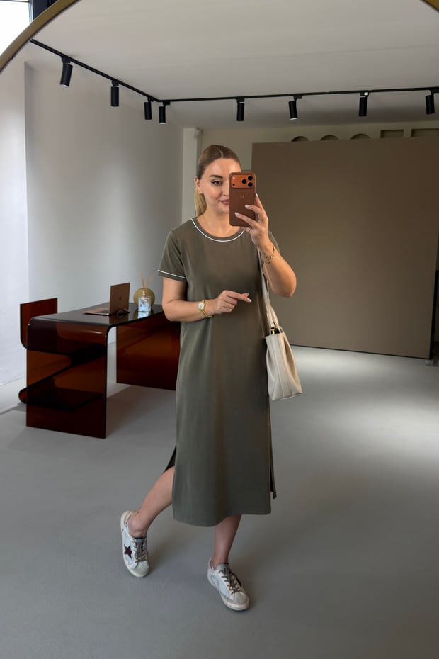 Premium Seri Biye Detay Yırtmaçlı Haki Modal ElbiseSezgi Tekin
