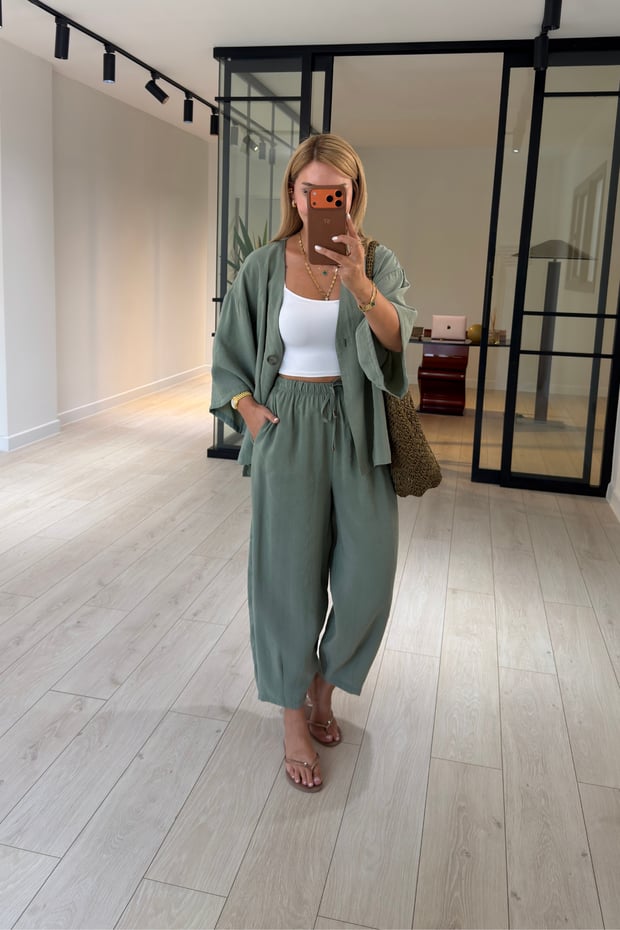 Tek Düğmeli Gömlek/Slouchy Pantolon Haki Tensel Modal TakımSezgi Tekin