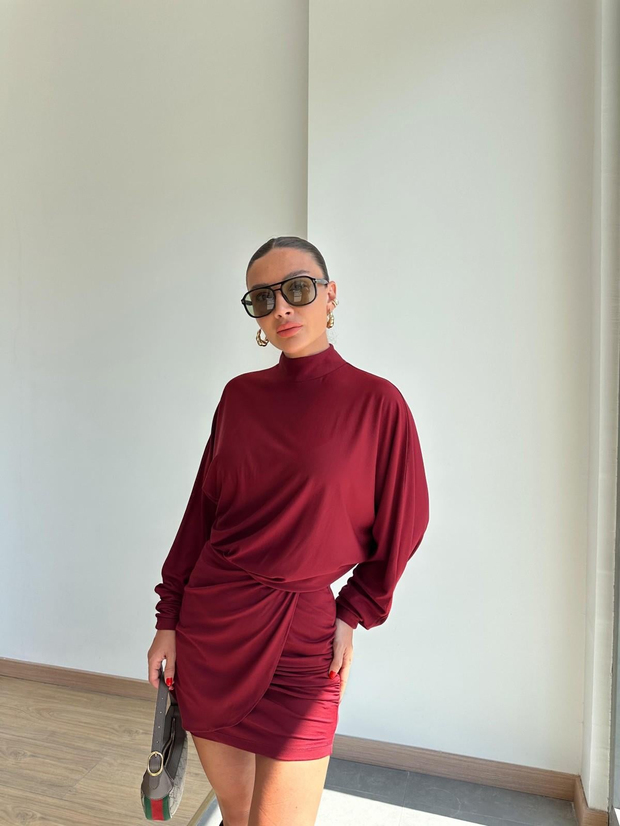 Dik Yaka Bordo Drapeli Elbise