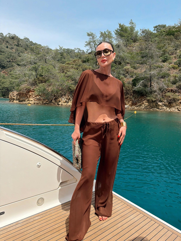 Pelerinli Beachwear Takım Kahve