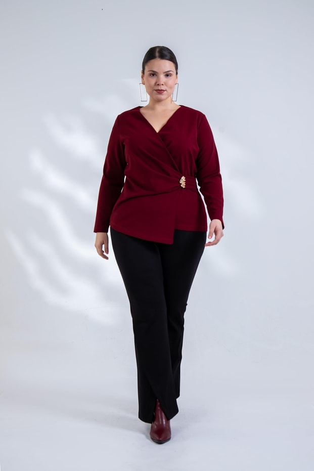 Büyük Beden 3330842 Toka Detaylı Kruvaze Bluz Bordo