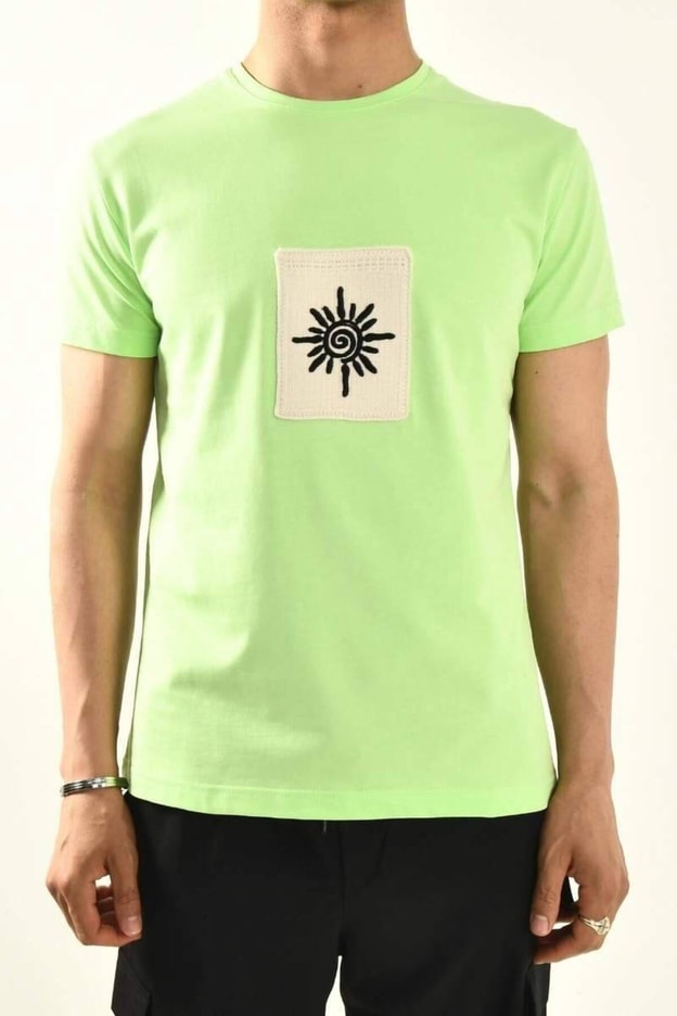 Bebe Mavisi İşleme Detaylı Bisiklet Yaka T-shirt