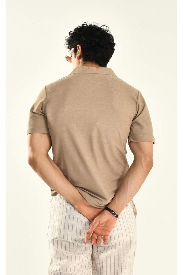 Ekru Yaka Detay T-shirt 410415