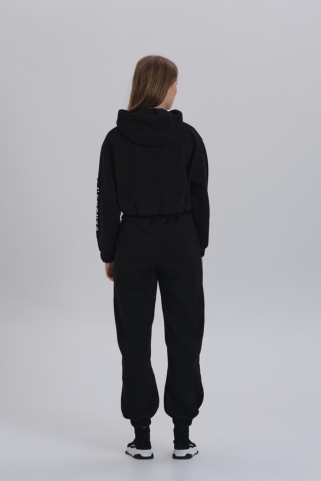 Siyah Baskı Detaylı Oversize Üç Iplik Eşofman Takımı