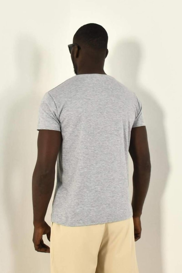Siyah Çiçekli Örgü Detay Bisiklet Yaka Tshirt