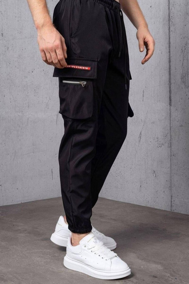 Siyah Şerit Aksesuarlı Jogger Pantolon