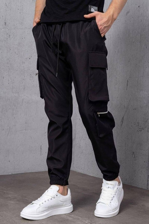 Siyah Şerit Aksesuarlı Jogger Pantolon