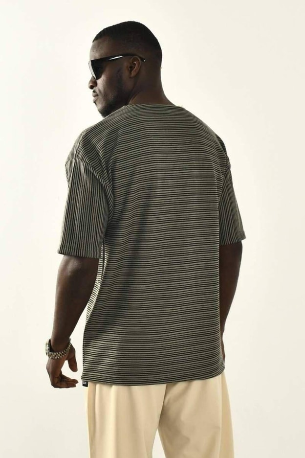 Yeşil Bağcıklı Yaka Detaylı Oversize Tshirt