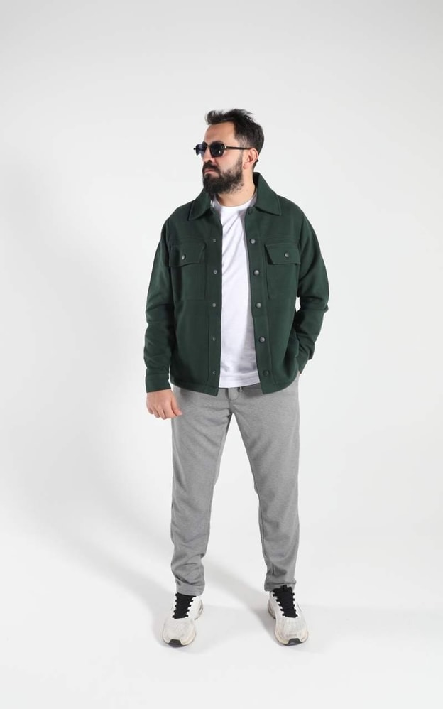 Yeşil Cep Detaylı Çıt Çıt Kapamalı Ceket