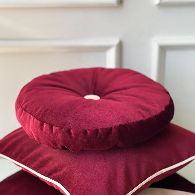 Round Bordo/Pembe Kadife Yastık