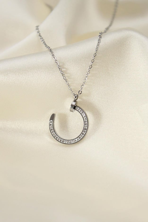 Çelik Silver Renk Zirkon Taşlı Çivi Model Kadın Kolye