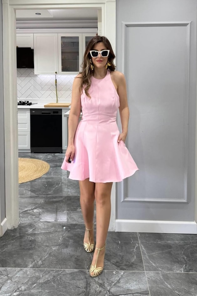 Halter Yaka Volanlı Astarlı Elbise Pembe