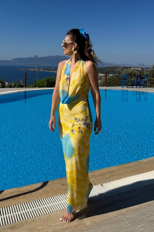 Solara Drapeli Dekolteli Elbise Sarı