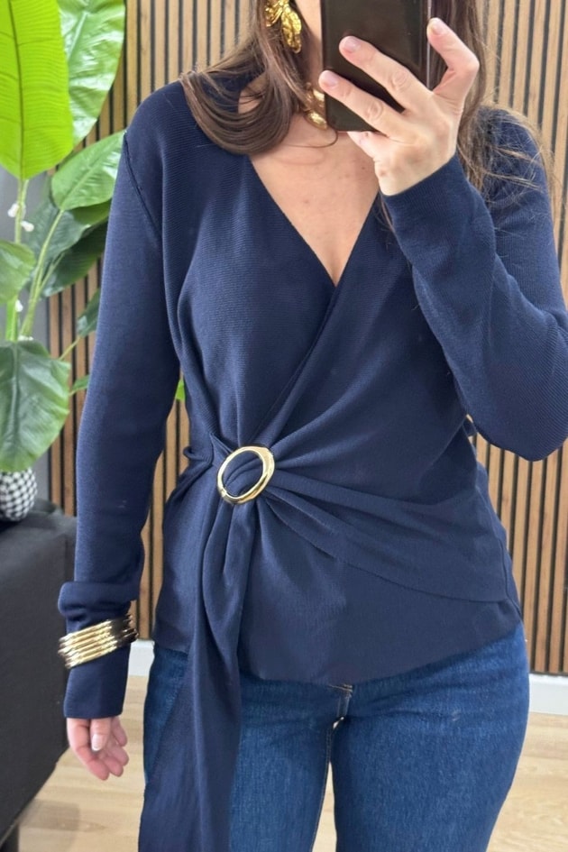 Livia Halka Toka Detaylı Triko Bluz Lacivert