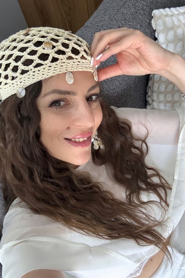 Crochet Kabuk Aksesuarlı File Şapka Bej