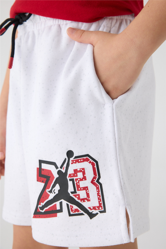 Air Jordan Erkek Çocuk Beyaz ŞortAir Jordan Erkek Çocuk Beyaz Şort