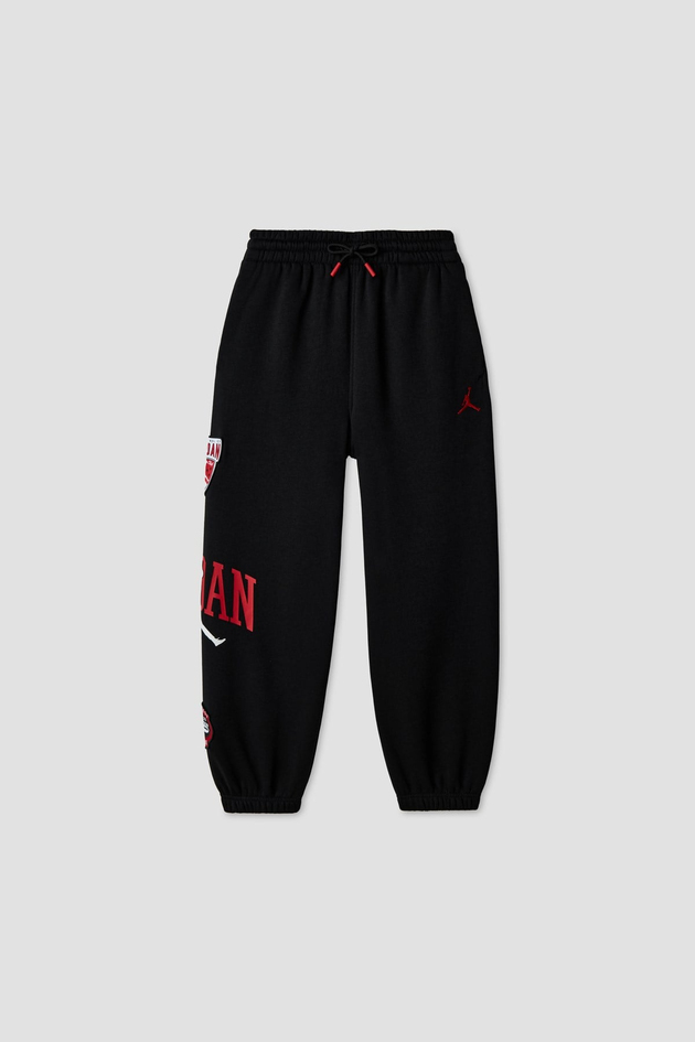 Air Jordan Erkek Çocuk Eşofman AltıAir Jordan Erkek Çocuk Eşofman Altı