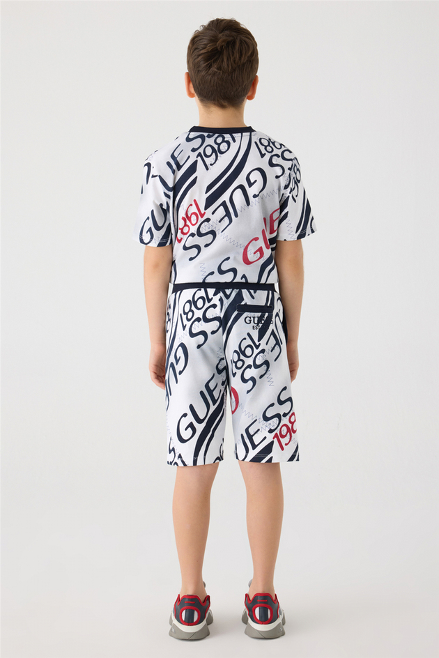 Guess Erkek Çocuk Desenli ŞortGuess Erkek Çocuk Desenli Şort