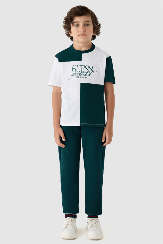 Guess Erkek Çocuk TişörtGuess Erkek Çocuk Tişört
