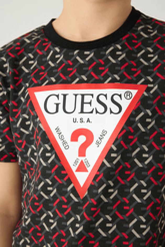 Guess Erkek Çocuk TişörtGuess Erkek Çocuk Tişört