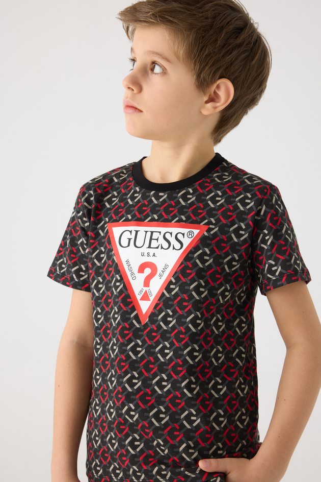 Guess Erkek Çocuk TişörtGuess Erkek Çocuk Tişört