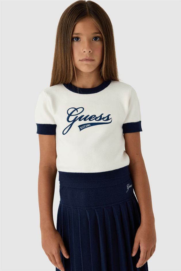 Guess Kız Çocuk Alt Üst TakımGuess Kız Çocuk Alt Üst Takım