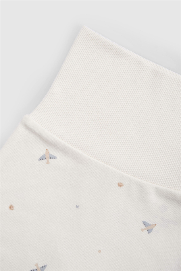 Little Gusto Unisex White Set Little Gusto Unisex White Set 