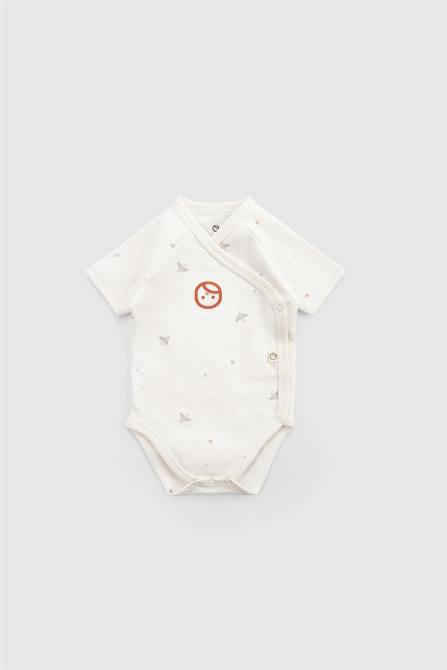 Little Gusto Unisex Beyaz ZıbınLittle Gusto Unisex Beyaz Zıbın
