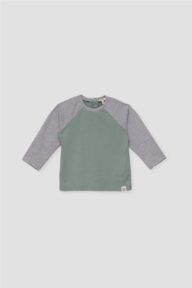 NBT Basic Erkek Bebek Pamuklu Raglan Kol Tişört ve Tayt TakımıNBT Basic Erkek Bebek Pamuklu Raglan Kol Tişört ve Tayt Takımı