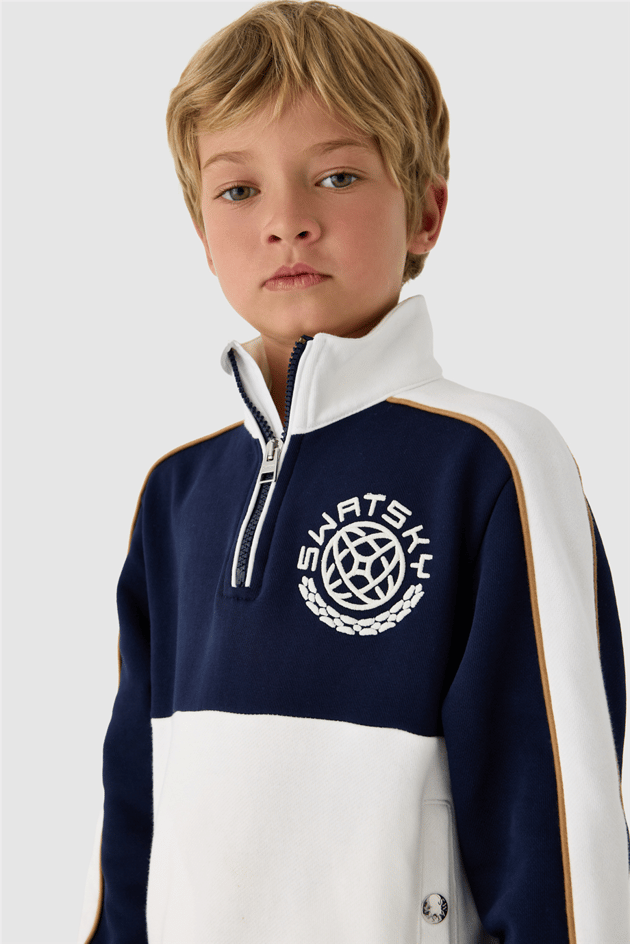 Swatsky Erkek Çocuk Lacivert Dik Yaka SweatshirtSwatsky Erkek Çocuk Lacivert Dik Yaka Sweatshirt