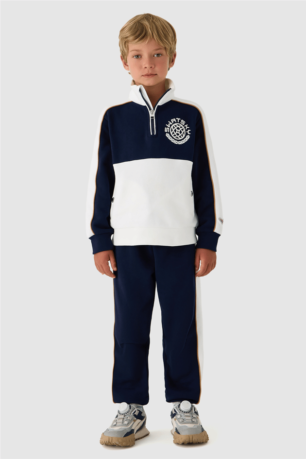 Swatsky Erkek Çocuk Lacivert Dik Yaka SweatshirtSwatsky Erkek Çocuk Lacivert Dik Yaka Sweatshirt