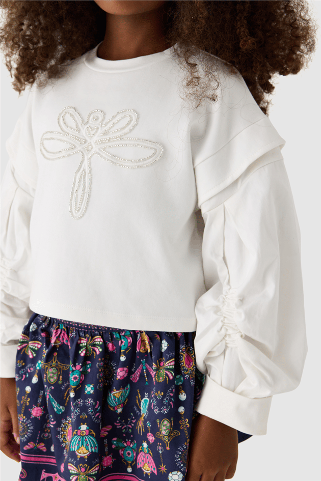Tyess Kız Çocuk Bisiklet Yaka Oversize SweatshirtTyess Kız Çocuk Bisiklet Yaka Oversize Sweatshirt
