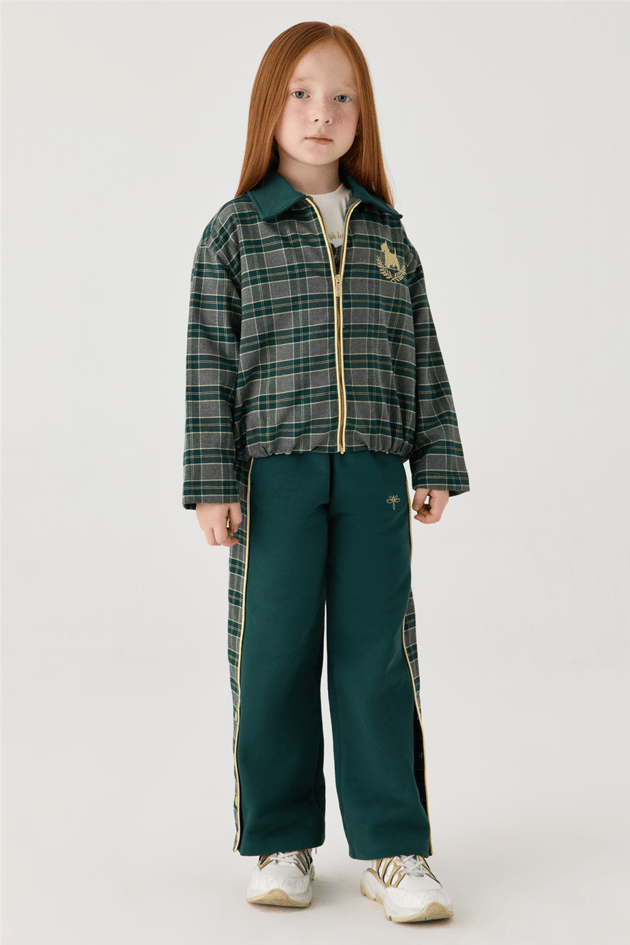 Tyess Kız Çocuk Gömlek Yaka Oversize Ekose CeketTyess Kız Çocuk Gömlek Yaka Oversize Ekose Ceket