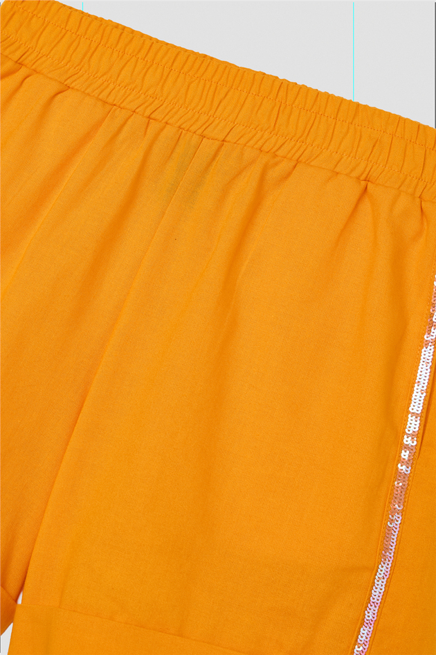Tyess Girl Orange Shorts Tyess Girl Orange Shorts 