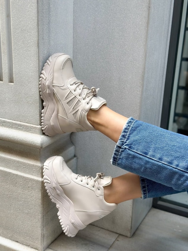 Bej Cilt ( Celly )Gizli Topuk Dolgu Topuk 7 Cm Boy Uzatan Sneakers