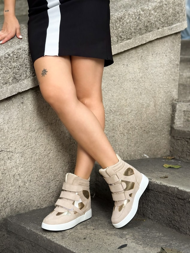 Bej Süet (İsabe) Gizli Topuk Dolgu Topuk 7 Cm Boy Uzatan Sneakers