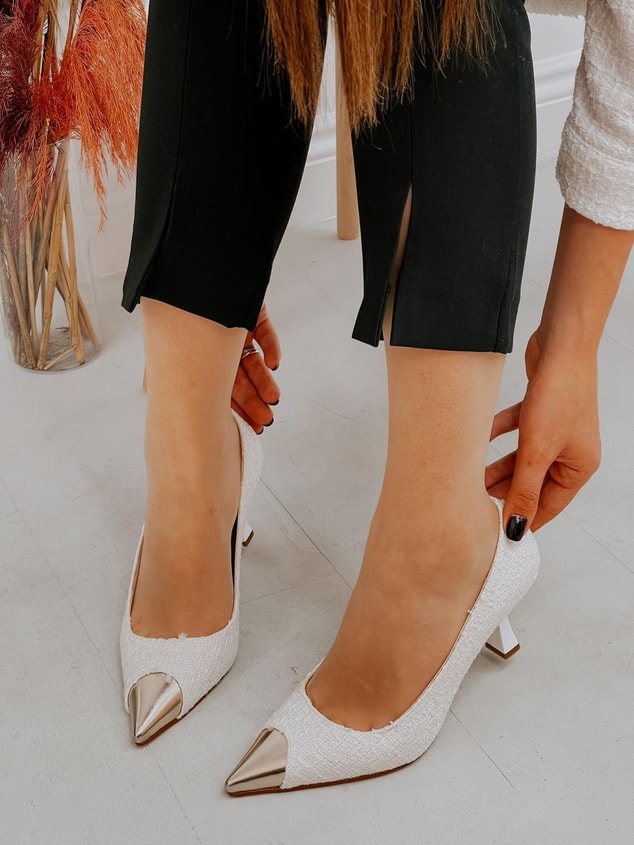 Beyaz Altın (Tress) Maskelet Detay Kadın Stiletto