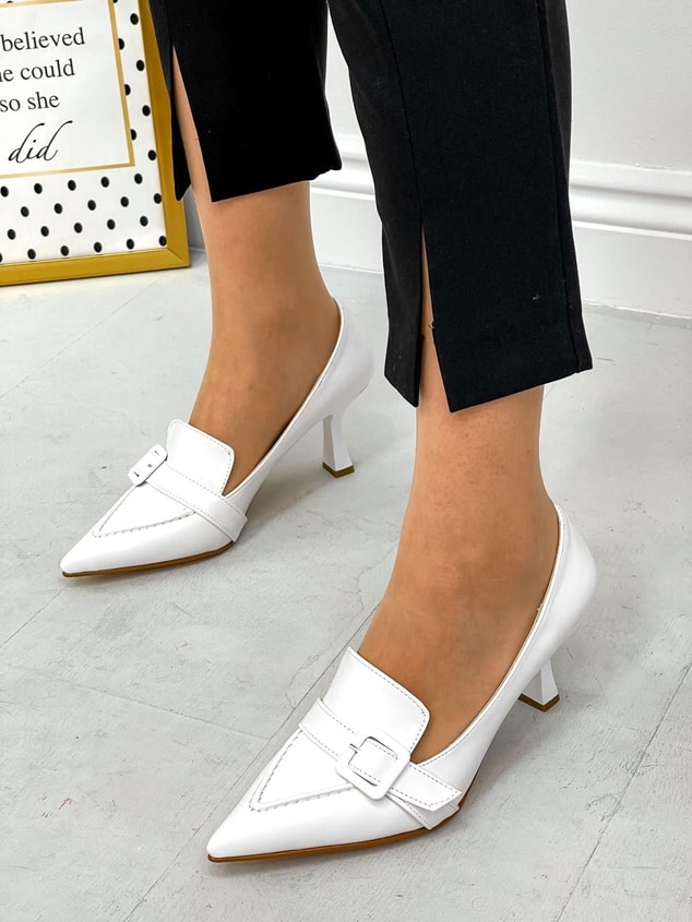 Beyaz Cilt (Kahlo) Toka Detay Kadın Stiletto