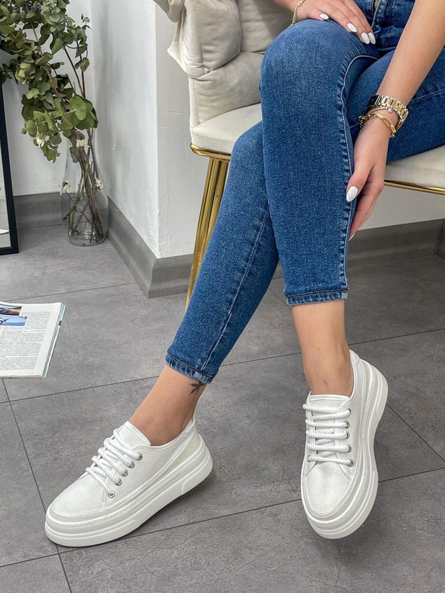 Beyaz Keten (Werner) Bağcıklı Kadın Sneakers