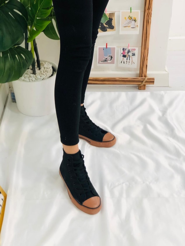 Bot Black Deri Tozu (Converse) Kadın Spor Ayakkabı Sneakers