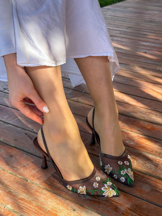 Kahve (Livia) Çiçek Nakış Detay Topuklu Kadın Stiletto