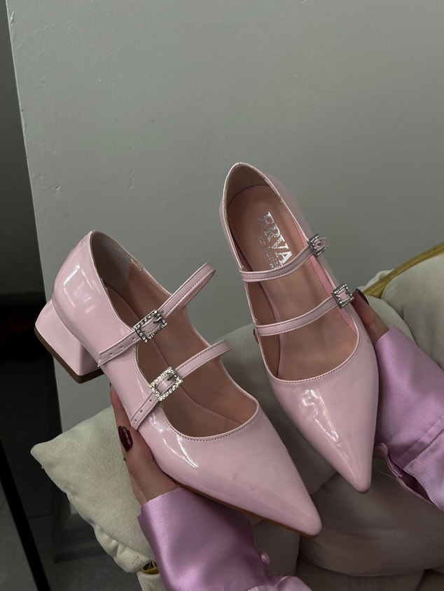 Pembe Rugan (Viola) Toka Detay Kadın Babet