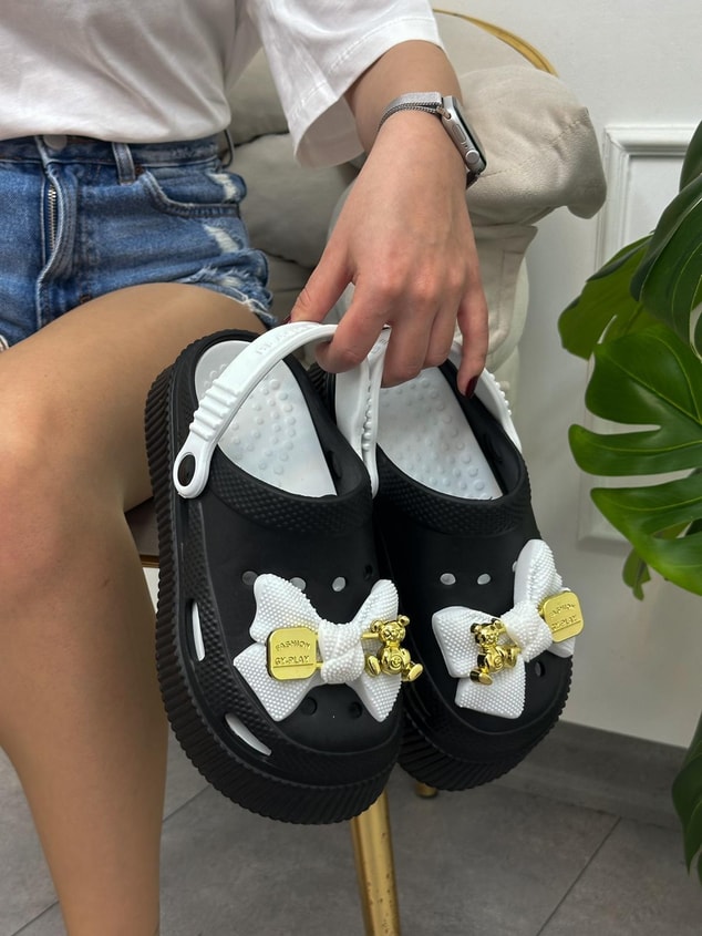 Siyah Beyaz (Betty) Terlik