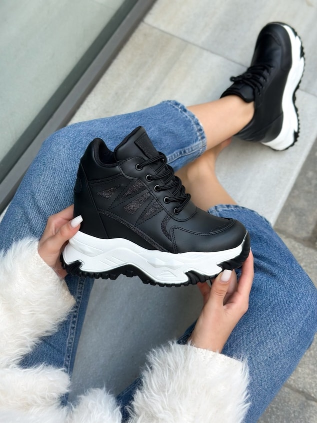Siyah Cilt ( Celly )Gizli Topuk Dolgu Topuk 7 Cm Boy Uzatan Sneakers